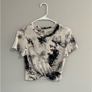 Women’s shein ruffle top size medium